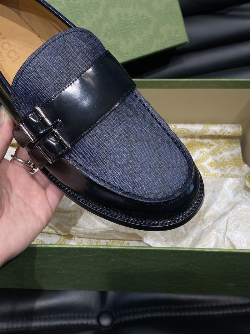 Gucci Leather Shoes